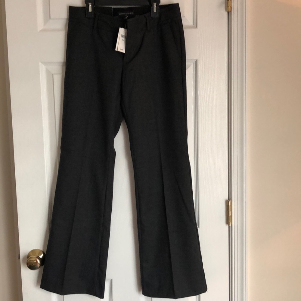 Banana Republic grey pants.  Size 6S.